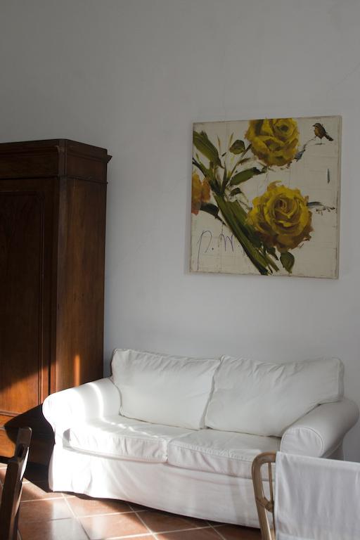 Palazzo D'Orsi Villa Calvanico Room photo